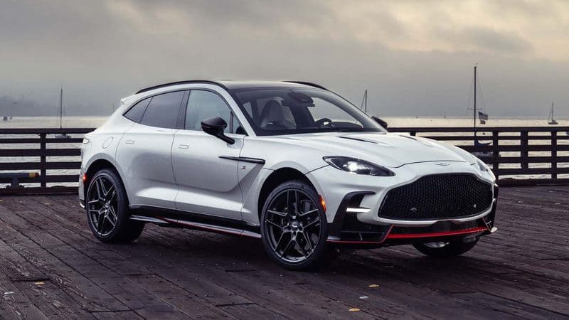 2026 Aston Martin DBX